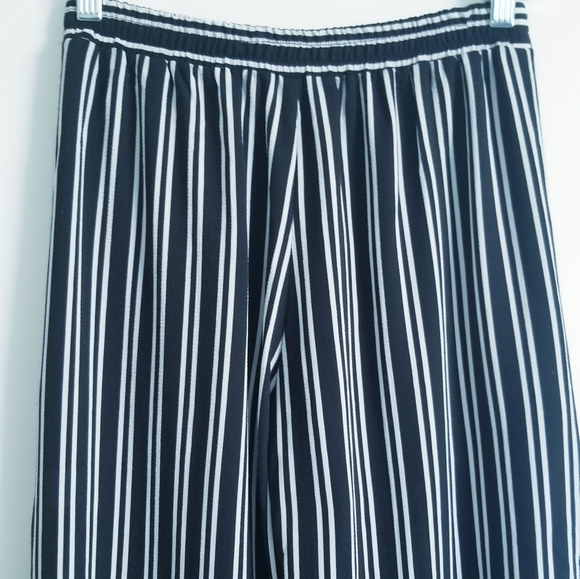 NEW RENVY Black and White Stripes with Side-Slit Wide Leg Pants NWOT - Picture 7 of 16